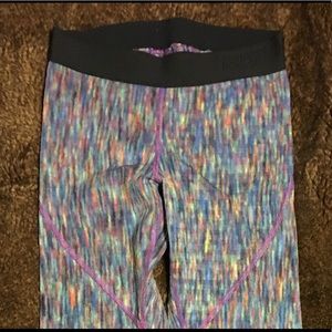 NWOT Nike Pro Drifit Warm