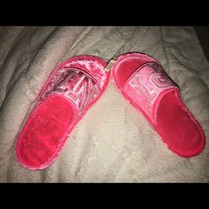 Victoria Secret Slippers NWT