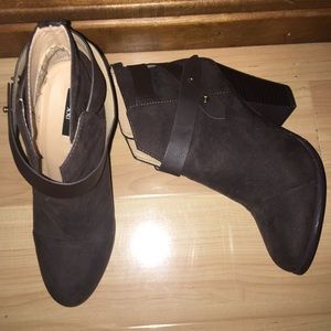 F21 dark brown ankle boots
