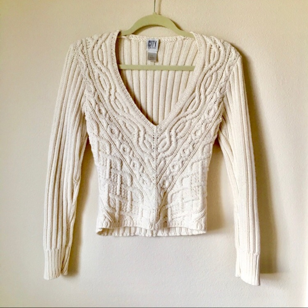 ❤️🌹DKNY knit sweater