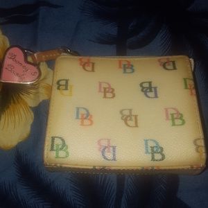 Dooney & Bourke wallet