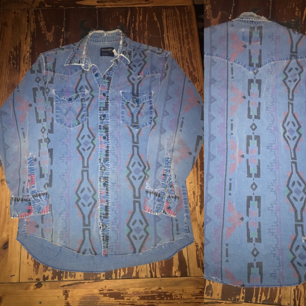 Wrangler ButtonUp Shirt Aztec Destroyed boho retro