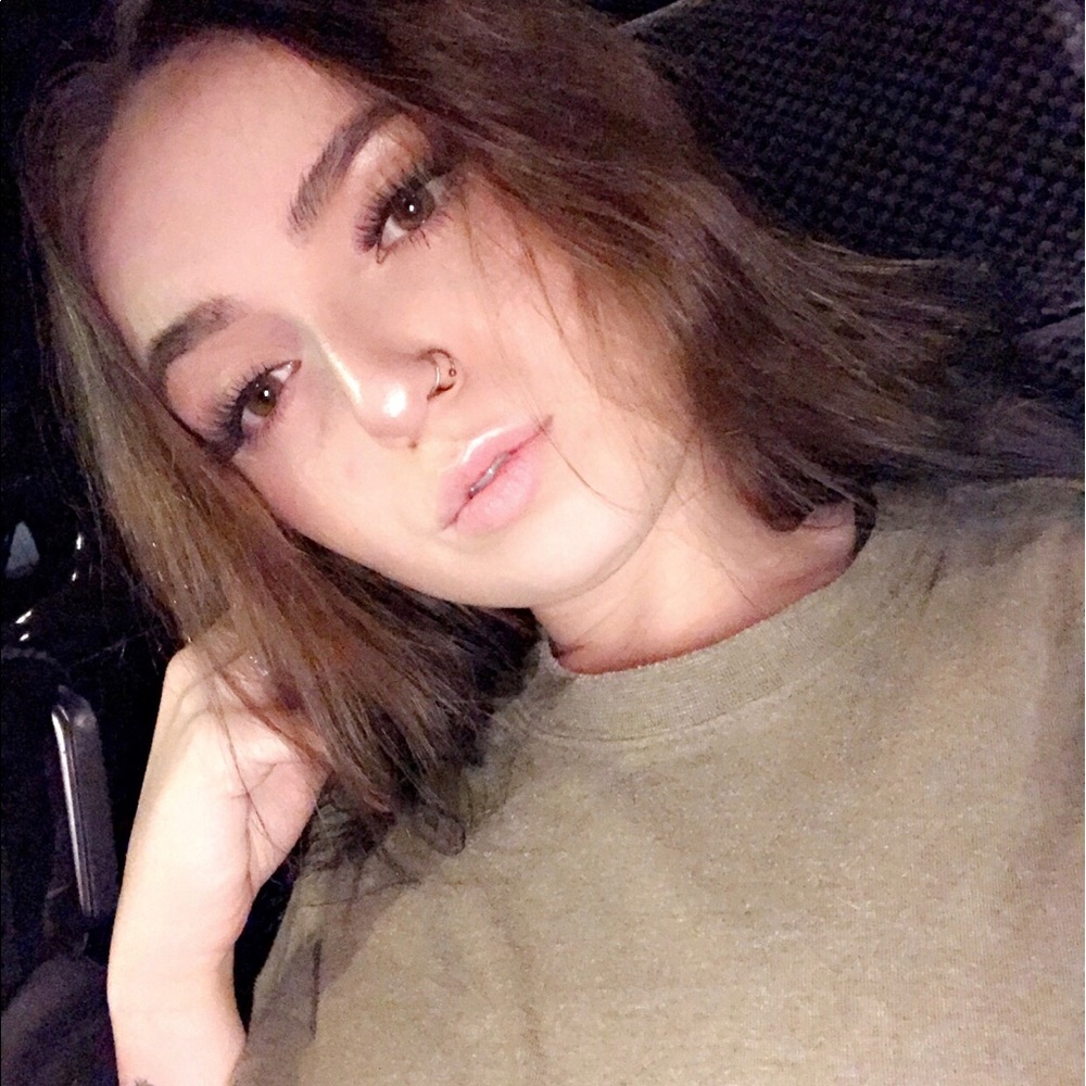 Meet your Posher, Angel