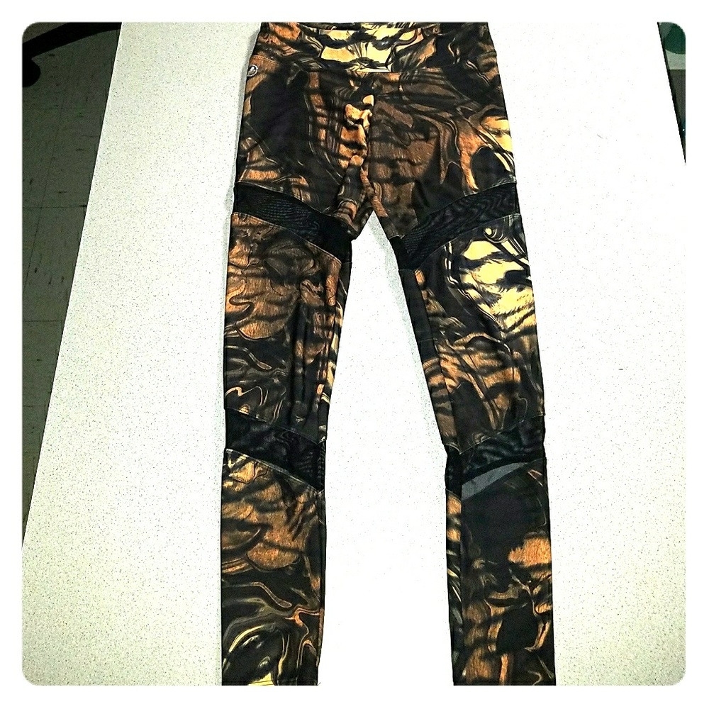 ABS2B leggings