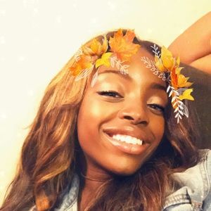 Meet your Posher, Maisha