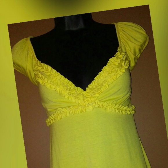 Adorable Lemon Yellow Sundress. - Picture 2 of 2