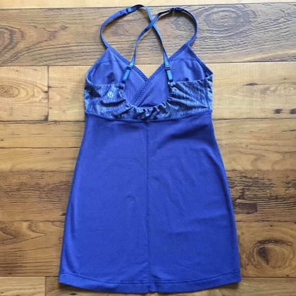SOLD Lululemon Purple Embrace Tank Size 4 - Picture 2 of 4