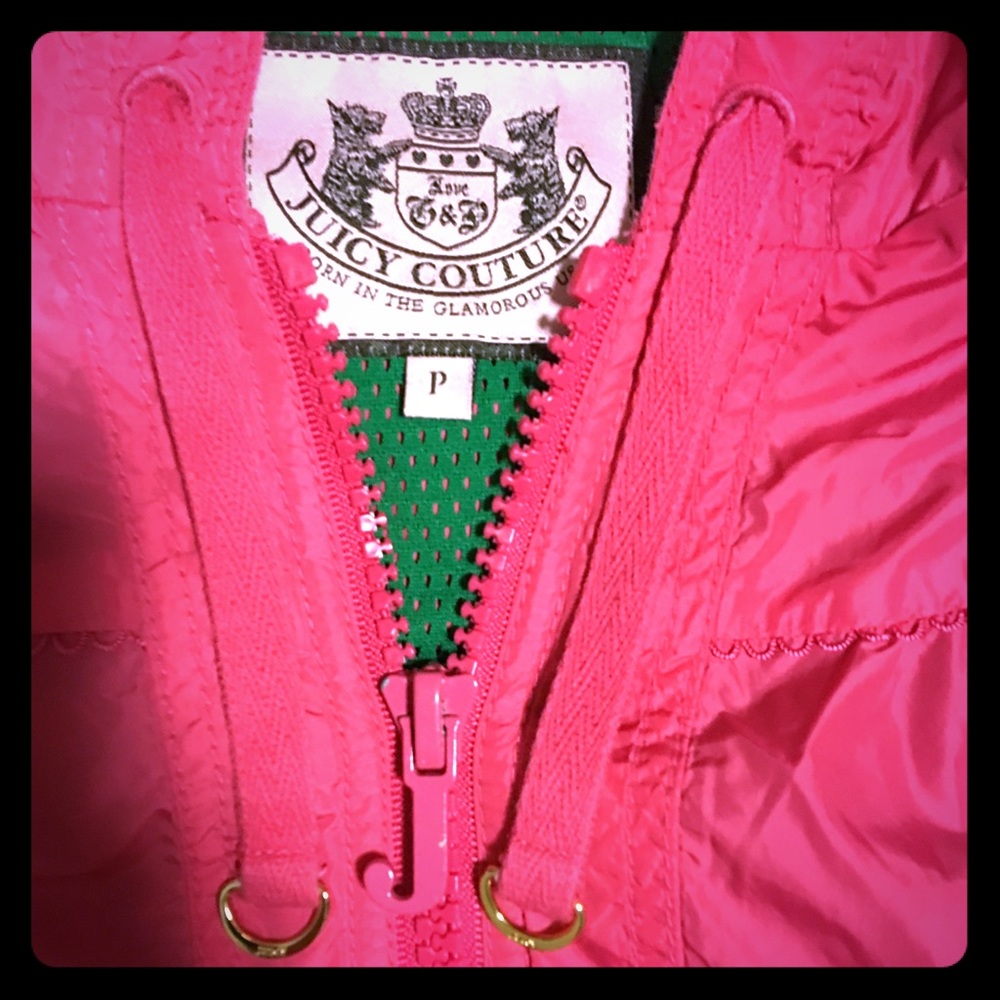 Juicy Couture Short Sleeve w/Hood Jacket