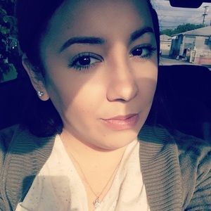 Meet your Posher, Lissette