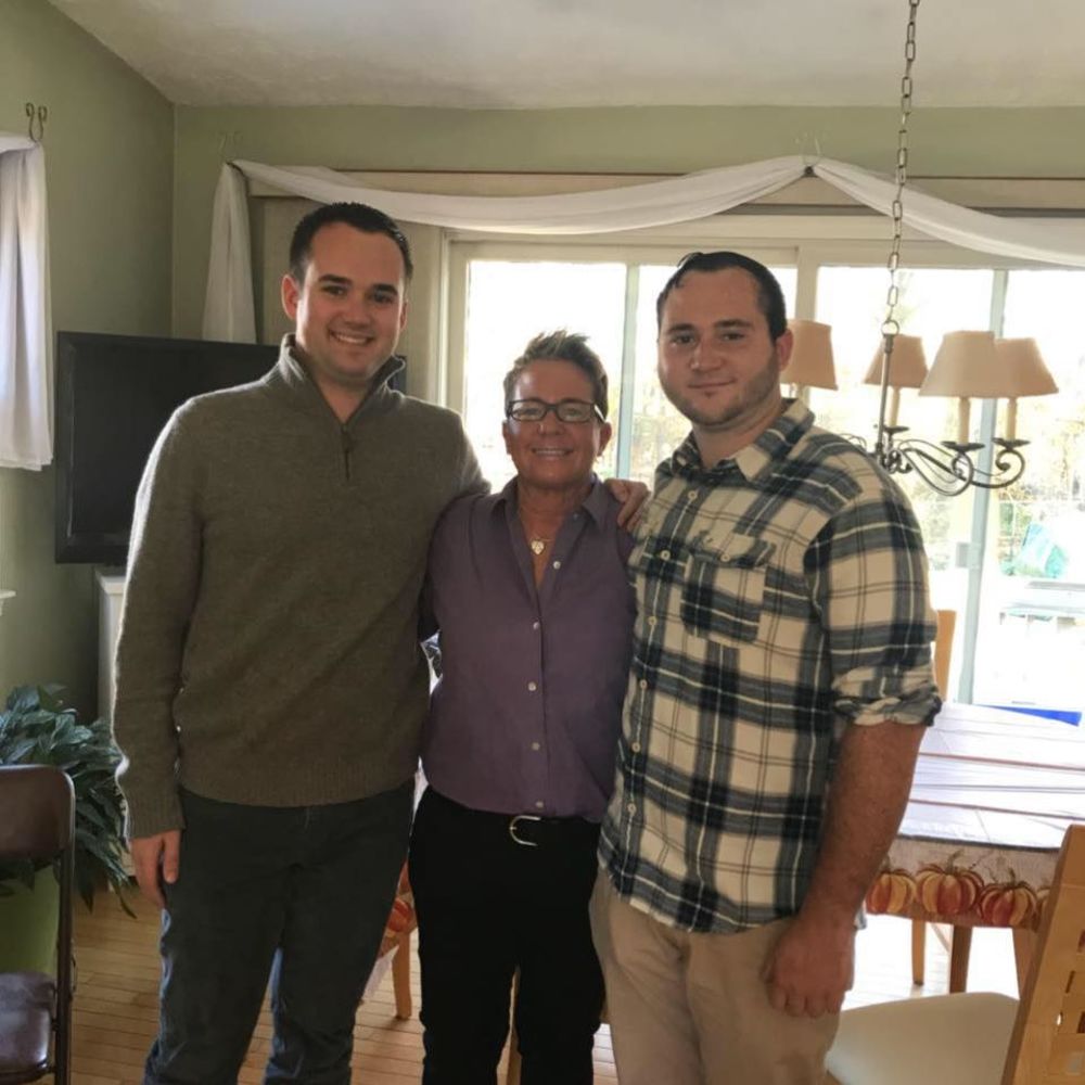 Meet your Posher, Denise