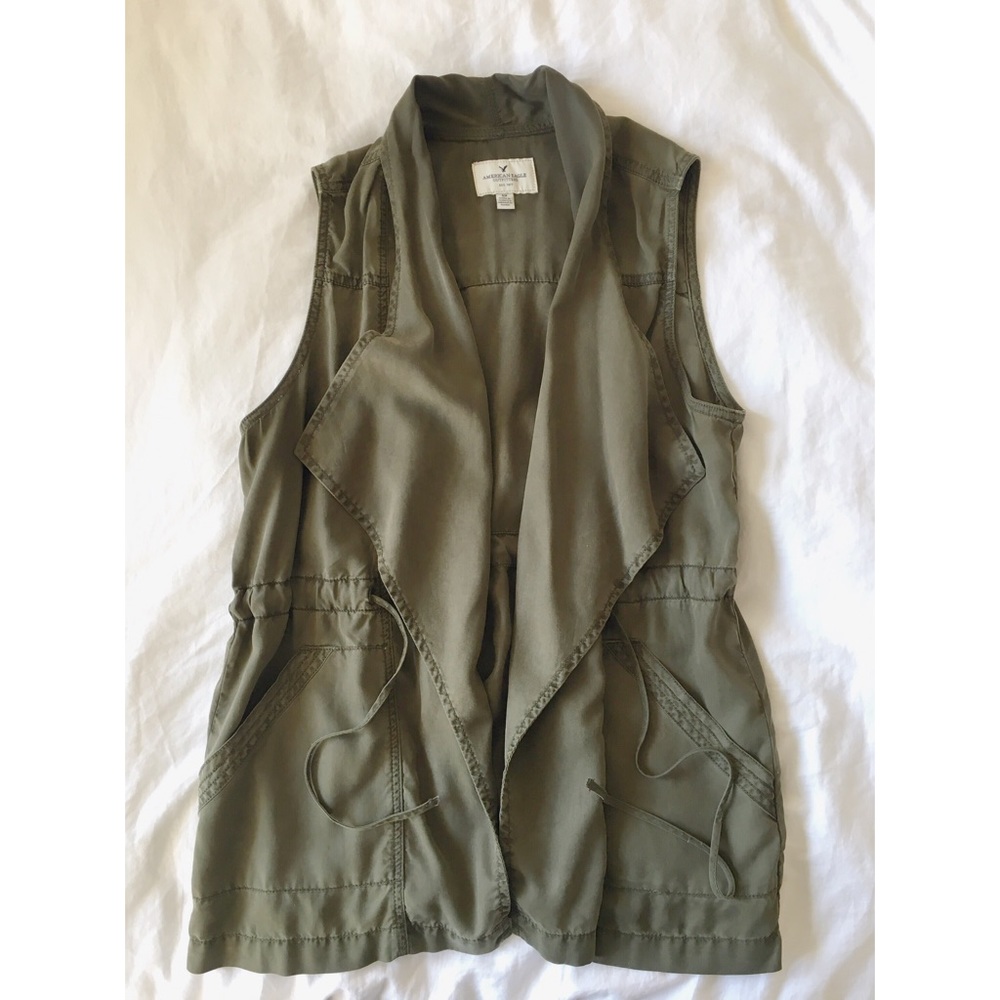 American Eagle Army Military Green Vest