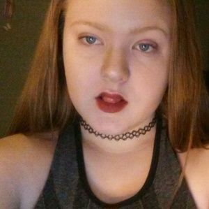 Meet your Posher, Willow