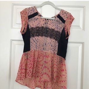 ANTHRO top. Cutest lace and leopard details.