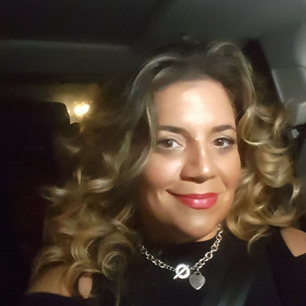 Meet your Posher, Danielle