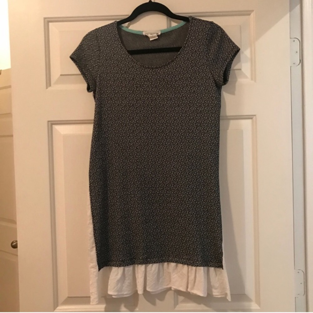 Anthropologie dress with GREAT WHITE details.