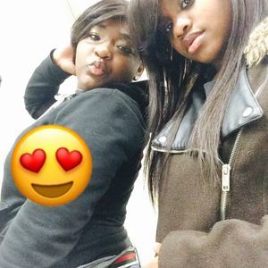 Meet your Posher, Aerial