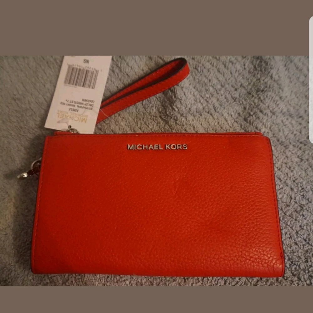 MICHAEL Kors Adele Dbl zip Wristlet