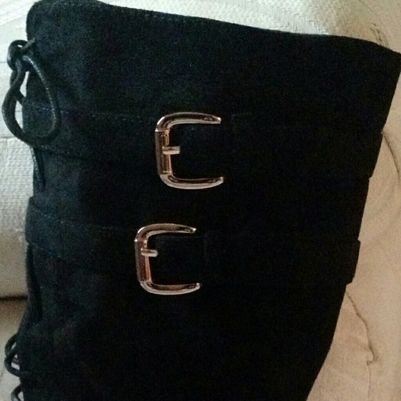 WEDGE BOOTS(NO OFFERS) - Picture 5 of 5