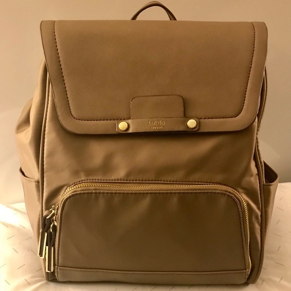 tutilo tech backpack