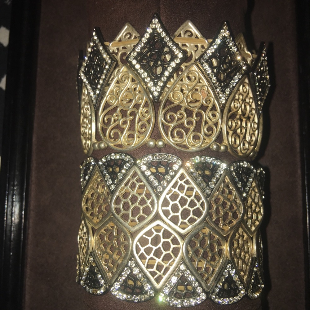 Set of two gold and silver tone bracelet