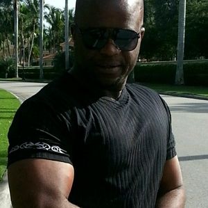 Meet your Posher, Jean