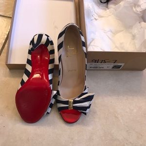 Perfect condition size 37 Louboutin's