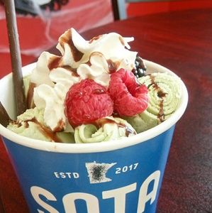 Meet your Posher, Tomoko