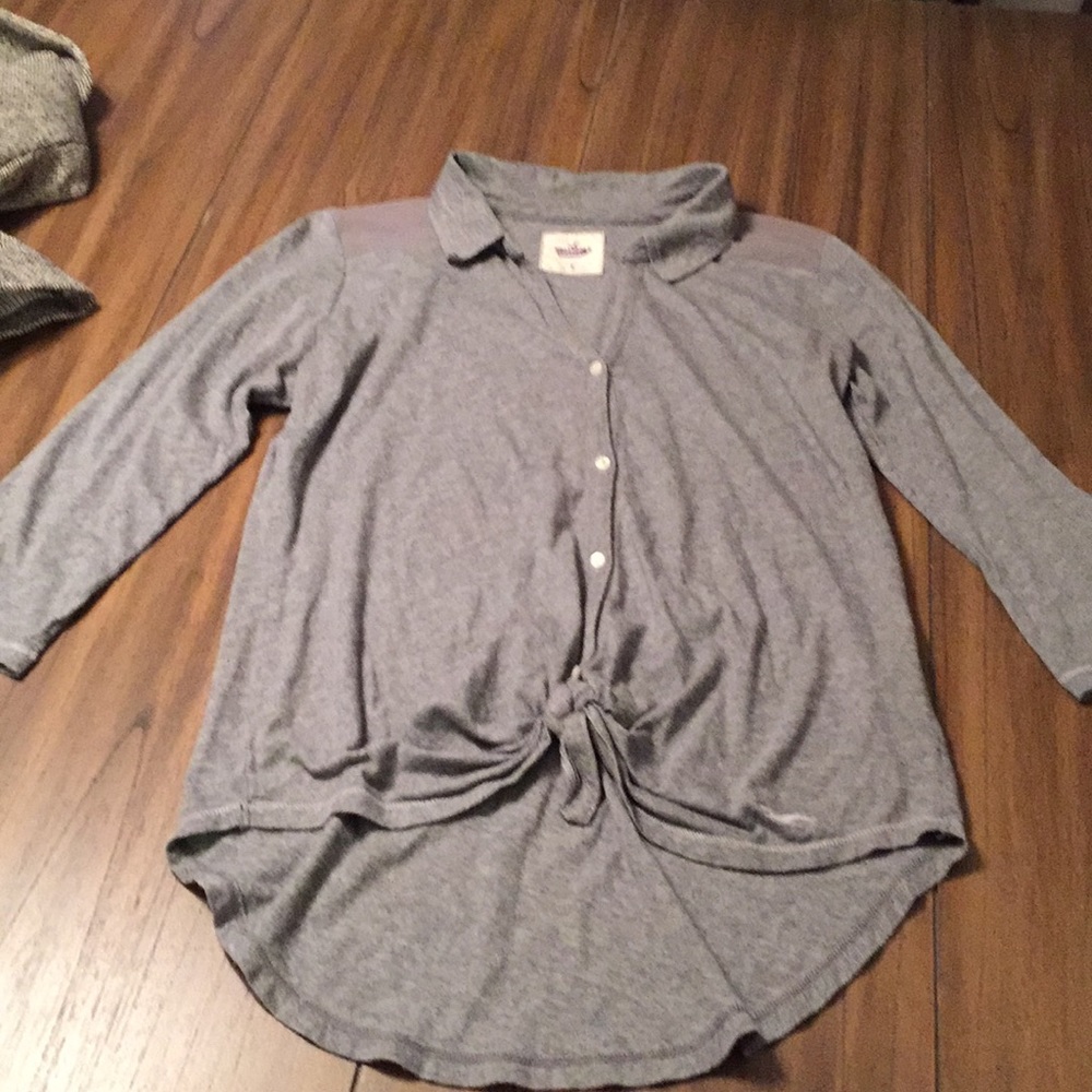 Hollister Tie Front Tee