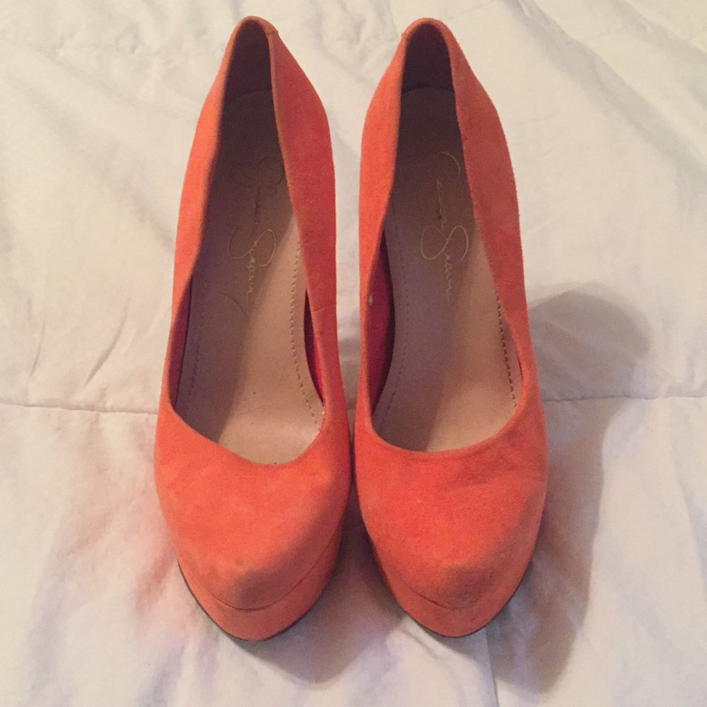 Coral heels, Jessica Simpson