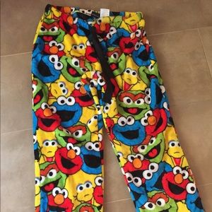 Super soft Sesame Street pj pants, size large