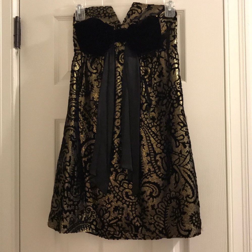 Betsy Johnson bow dress!