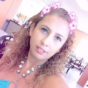 Meet your Posher, Carla