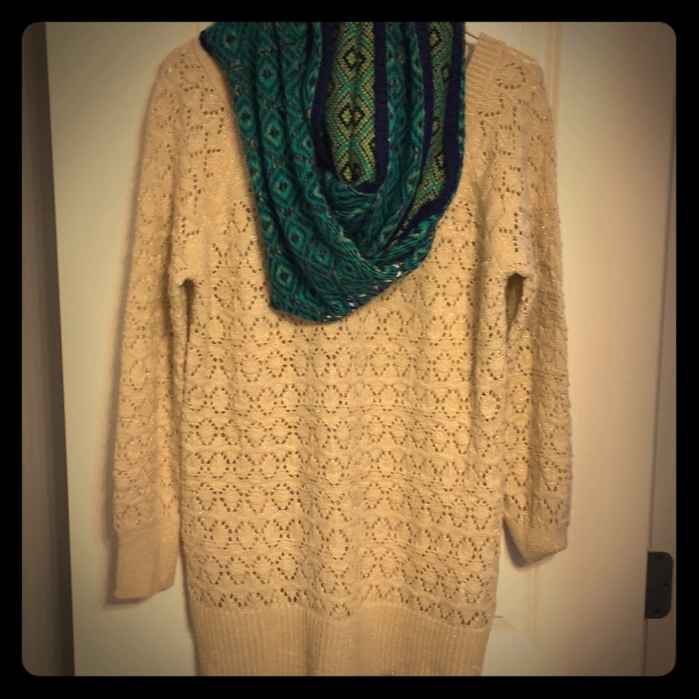 Cream American Eagle Sweater