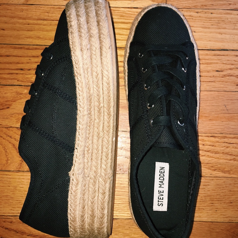 Steve Madden “Hampton” Shoes
