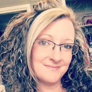 Meet your Posher, Marcia