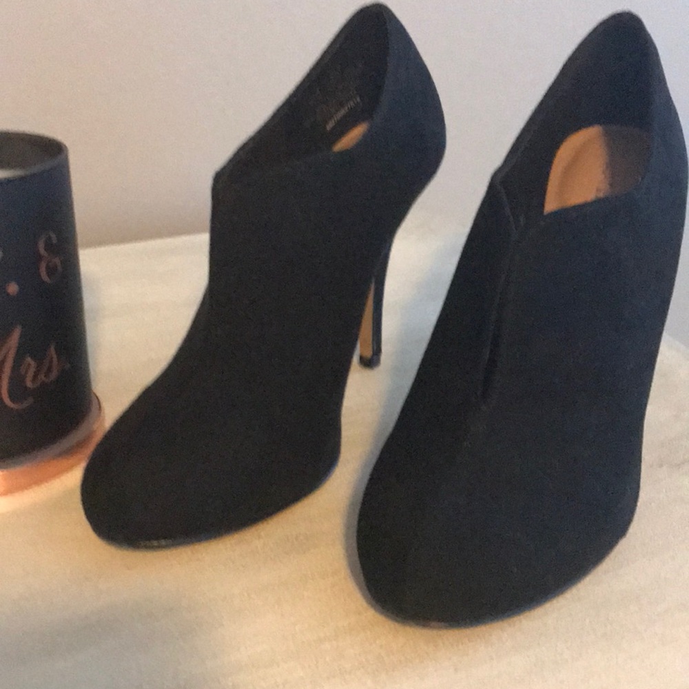 Closed heels 😍👠👜