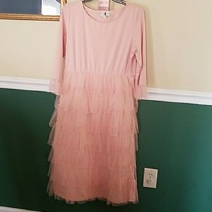 Dainty Jewell's dress