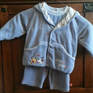 3-piece soft velour set sz 4-6m