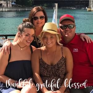 Meet your Posher, Kristine