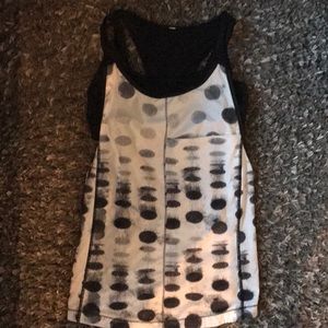 Lulu lemon open back tank size 8