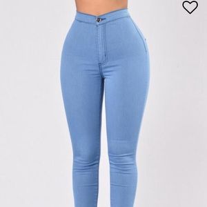 Fashion Nova SuperHigh Waist Denim Skinnies size 7