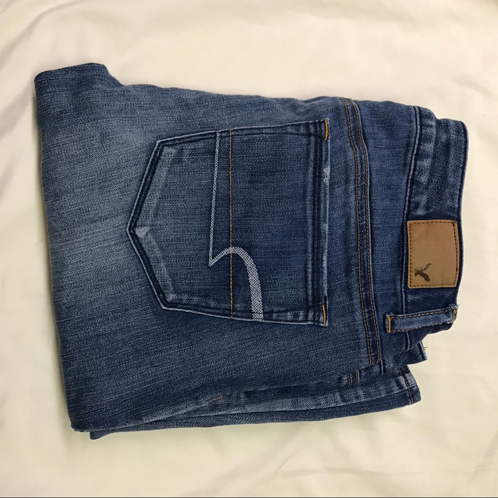 American Eagle Skinny Kick Jeans