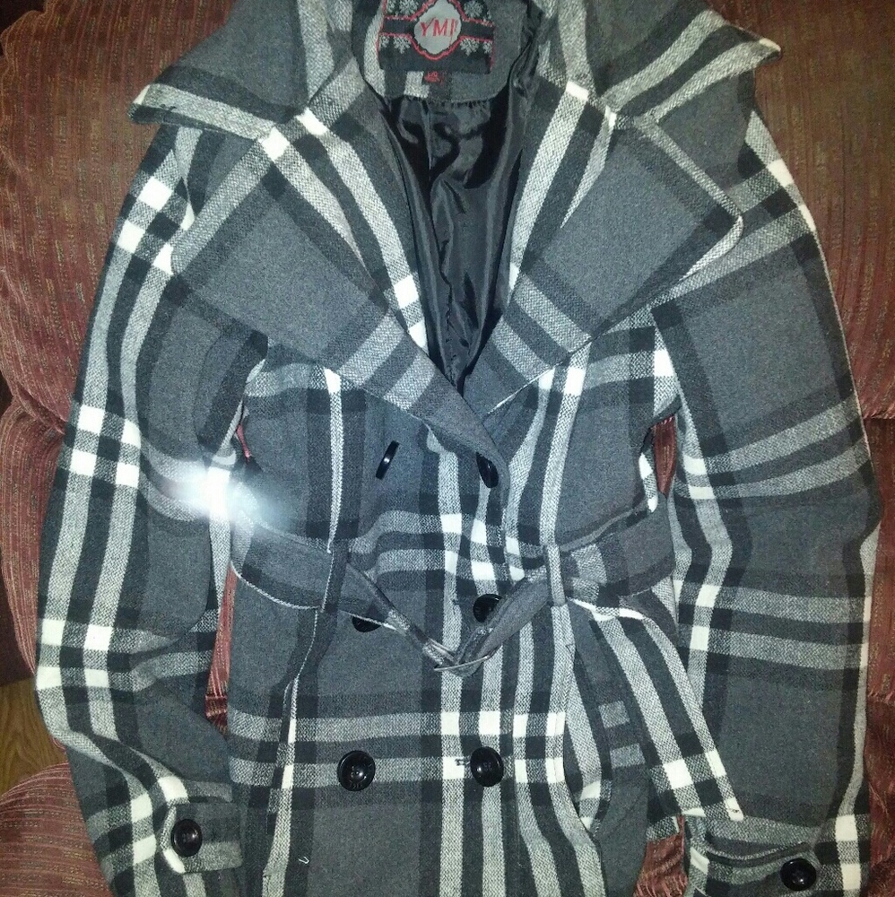 Pea coat with belt