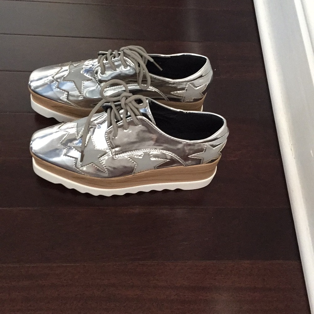 Fabulous trendy shoes