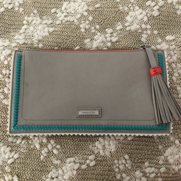 BCBG Handbags - BCBG clutch
