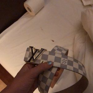 Louis Vuitton belt 30-36