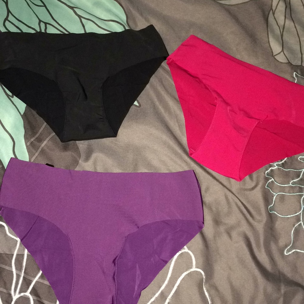 No-Show Seamless Panties (3)