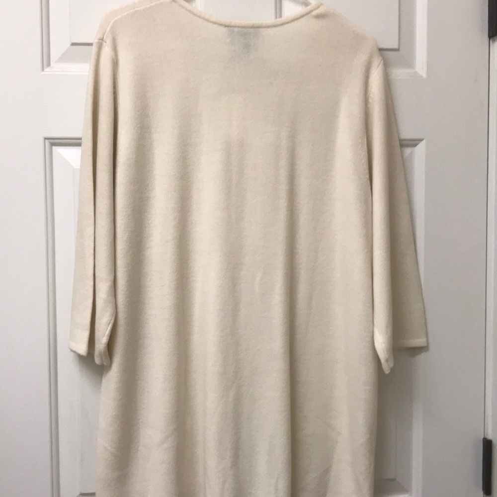 Sweater - Picture 5 of 5