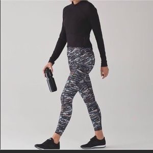 Lululemon Hill and Valley Long Sleeve