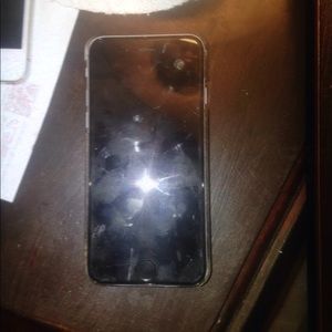 iPhone 6 with case and pop socket SOLD!!!